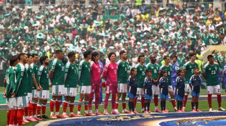 Se estrenó en el Estadio Ciudad de México la ceremonia de los himnos nacionales.