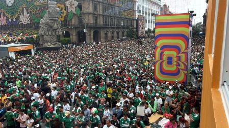 Cien mil personas disfrutaron del Fan Fest.