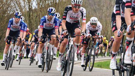 Isaac del Toro está de vuelta; entra al Top 10 en el Tour Auvergne Rhone-Alpes