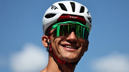 Isaac del Toro recuperó posiciones en la Clasificación general del Tour Auvergne Rhone-Alpes