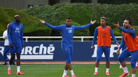 Dembélé resaltó el liderazgo de Mbappé