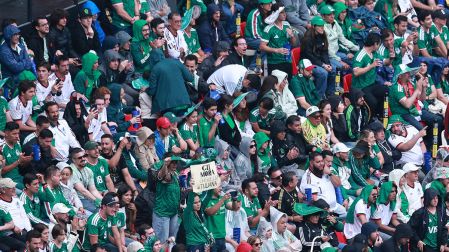 México derrotó 2-0 a Sudáfrica en el partido inaugural del Mundial