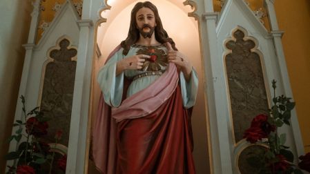 Oración al Sagrado Corazón de Jesús ante problemas difíciles