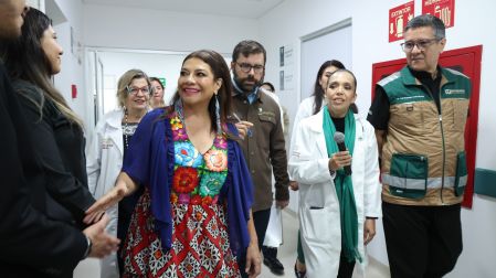 Junto con el quirófano híbrido, el hospital contará con un robot, que permitirá realizar cirugías de precisión