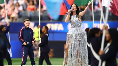 Katy Perry se lució junto a Tius Luka.