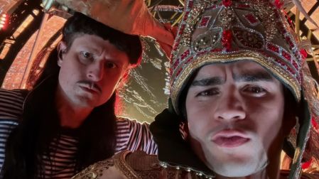 Oliver Tree junto a Aaron Mercury en el Supernova