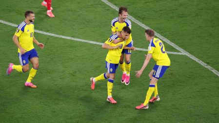 Yasin Ayari anotó el gol de Suecia y no lo celebró por este motivo