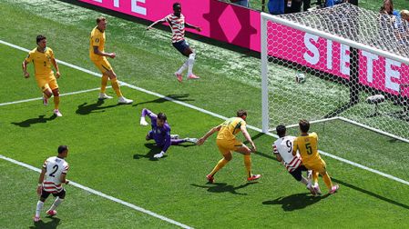 Así fue el autogol de Australia