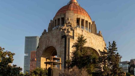 ¿Dónde están los restos de Lázaro Cárdenas?