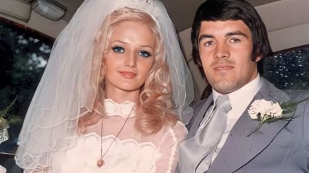 La carrera de Bonnie Tyler alcanzó el éxito internacional mientras su vida personal permanecía lejos de los reflectores.