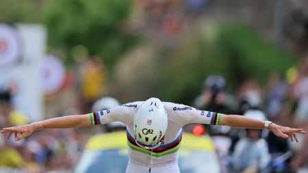 Tadej Pogacar ganó la etapa 6 del Tour de Francia 2026
