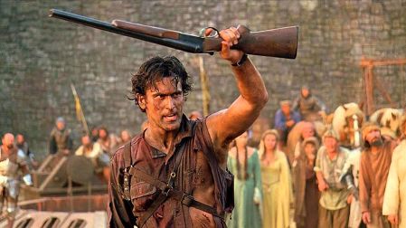 Bruce Campbell sigue siendo productor de las cintas de Evil Dead.