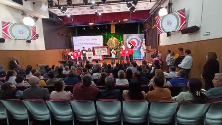 Este jueves 09 de julio de 2026 se llevó a cabo la ceremonia de develación del billete conmemorativo del Sorteo Superior No. 2891 dedicado al pato Merlín. El Teatro de la Lotería Nacional, ubicado en avenida Hidalgo 130, colonia Guerrero, recibió a su invitado de honor y su familia.