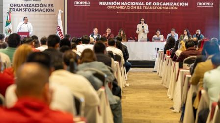 Morena celebra 12 años