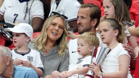 Harry Kane pasa tiempo con su familia en el Mundial.