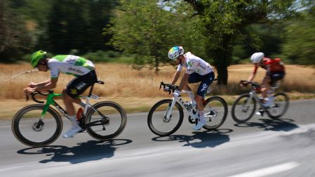Liam Slock, Jakub Otruba y Thibault Guernalec, los tres fugados de la Etapa 8 del Tour de Francia 2026