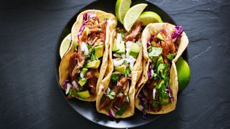 Erling Haaland devora tacos mexicanos y la ciencia revela el motivo