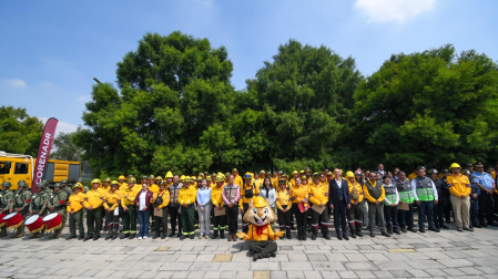 La Sedema reconoció en Xochimilco la labor de brigadistas que combaten incendios forestales y protegen los ecosistemas de la Ciudad de México.