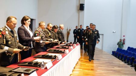La SSPC concluyó la formación de la segunda generación de la Escuela para Mandos, con 30 servidores públicos capacitados en liderazgo y seguridad pública.