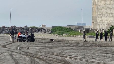 Dos jóvenes de CDMX murieron ahogados en la playa Santa Ana, Boca del Río, tras ingresar al mar fuera del horario permitido.