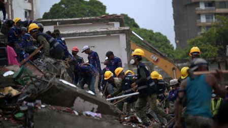 Brigadas de México, Brasil, España y Estados Unidos colaboran en la emergencia humanitaria.