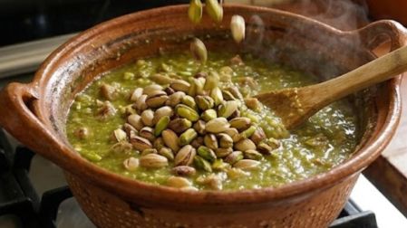 Receta de pistaches en salsa verde