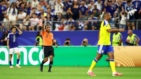 Iván Barton en un partido del Mundial 2026