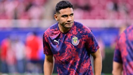 Gilberto Sepúlveda es baja de Chivas para el Apertura 2026