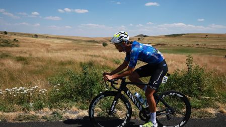 Javier Romo se llevó dos puertos de montaña, sumó 7 puntos en la Etapa 10 del Tour de Francia 2026
