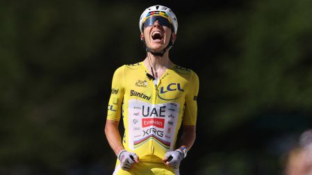 Tadej Pogacar ganó la Etapa 10 del Tour de Francia 2026 con una gran exhibición de poder