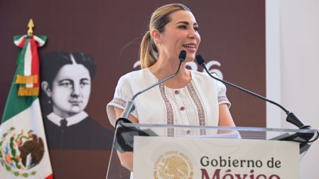 El secretario indicó que hasta el momento no existe certeza sobre la identidad del interlocutor con quien conversó la gobernadora.