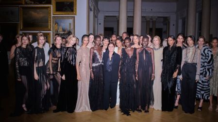 La diseñadora eligió la Galleria Nazionale d'Arte Moderna e Contemporanea como escenario para inaugurar esta etapa.