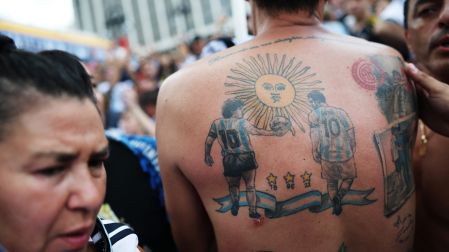 Entre Maradona y Messi, siempre Argentina.