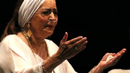 CUERNAVACA, MORELOS, 11ABRIL2026.- Un emotivo homenaje a la gran actriz Elsa Aguirre se realizo esta tarde en el Teatro Ocampo. La icÃ³nica actriz de 95 aÃ±os estuvo acompaÃ±ada de la gobernadora Margarita GonzÃ¡lez Saravia, la secretaria de Cultura Monserrat Orellana y el cineasta Francesco Taboada. Durante el homenaje se estreno la canciÃ³n y videoclip De mis labios a tus ojos que la actriz escribiÃ³ junto al compositor JosÃ© Luis GarcÃ­a. FOTO: MARGARITO PÃREZ RETANA/CUARTOSCURO.COM