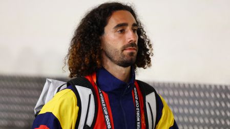 Marc Cucurella no descuida lo más importante, su familia.