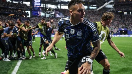 Lautaro, el héroe en los segundos finales.