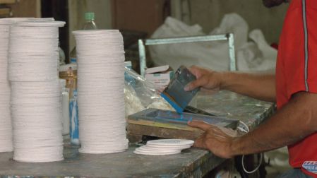 Se requiere hasta un día para hacer cada balón.