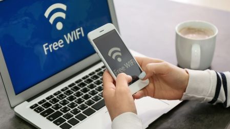 Aunque muchas personas atribuyen el WiFi a Hedy Lamarr, la tecnología fue resultado de varias investigaciones.