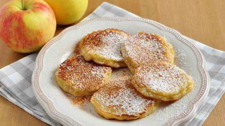 Receta de hot cakes de manzana, avena y canela