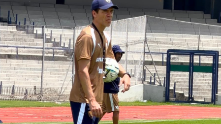 Esteban Solari debutará como entrenador de Pumas.