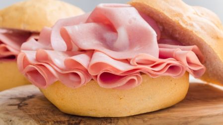 Receta económica de mortadela empanizada, fácil y deliciosa