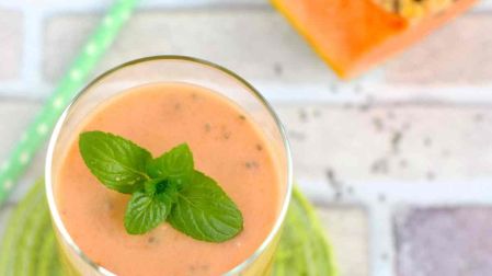 Receta de licuado de papaya, linaza y chía