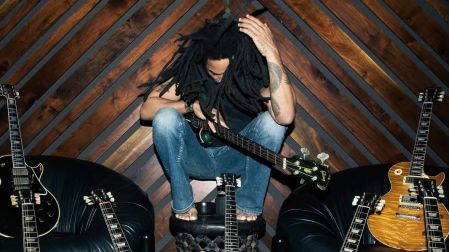Lenny Kravitz.