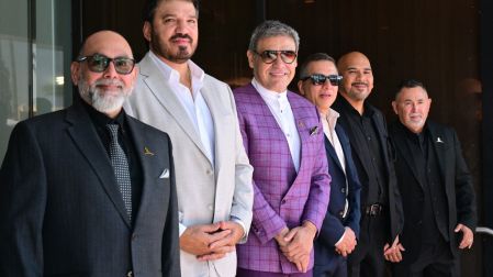 Intocable recibió una estrella en el Paseo de la Fama de Hollywood