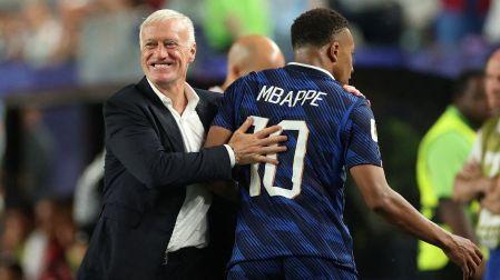 Didier Deschamps y Kylian Mbappé durante el Mundial 2026 celebrado en México, Estados Unidos y Canadá.