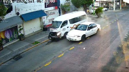 Los vehículos involucrados quedaron bajo resguardo de las autoridades