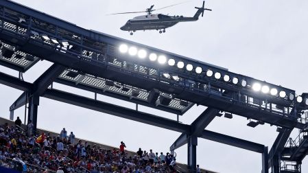 Marine One aterriza en MetLife Stadium.