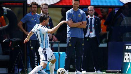 Scaloni de pie en la zona técnica.