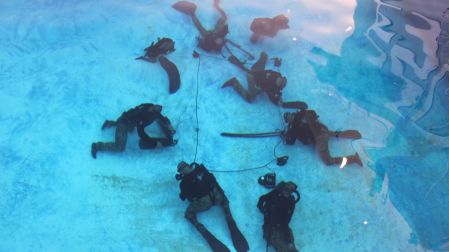 La Semar conmemoró 25 años de sus Fuerzas Especiales y Comandos Anfibios con actividades en la Heroica Escuela Naval Militar y la competencia “Reto Quachic”.