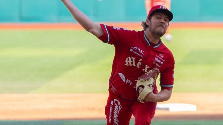 Bauer ponchó a cinco enemigos en el primer juego de la doble cartelera.